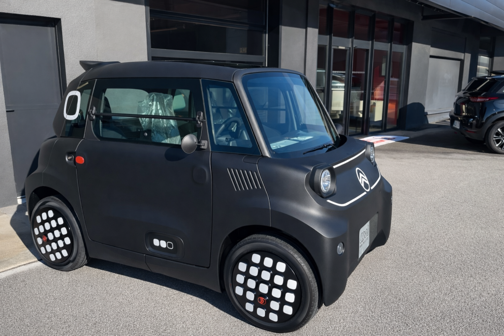 CITROEN AMI DARK SIDE