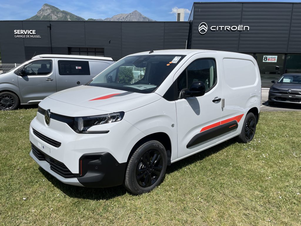 CITROEN BERLINGO XTR 100 CH DIESEL MANUEL